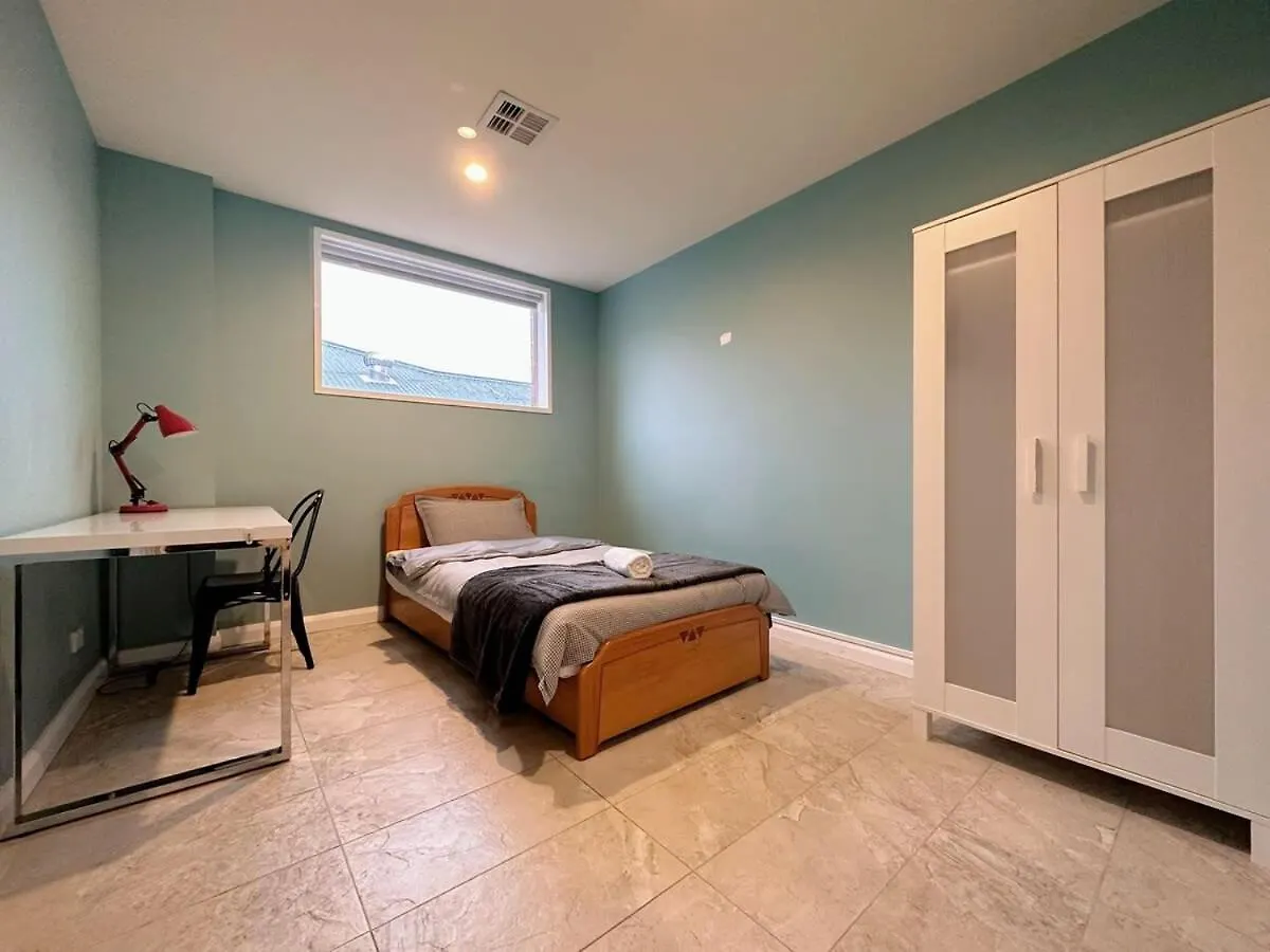 Holiday home City Retreat For 8 With Spacious Rooms Hobart